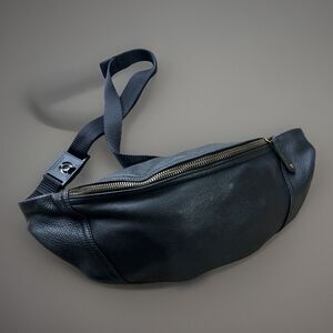 San Antonio Shoemakers SAS Black Leather Belt Bag Fanny Pack Hip Bag Adjustable